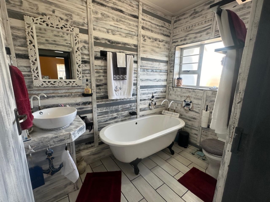3 Bedroom Property for Sale in Bothasrus Eastern Cape